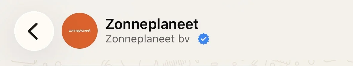 WhatsApp chat header of Zonneplaneet with logo and blue verified badge